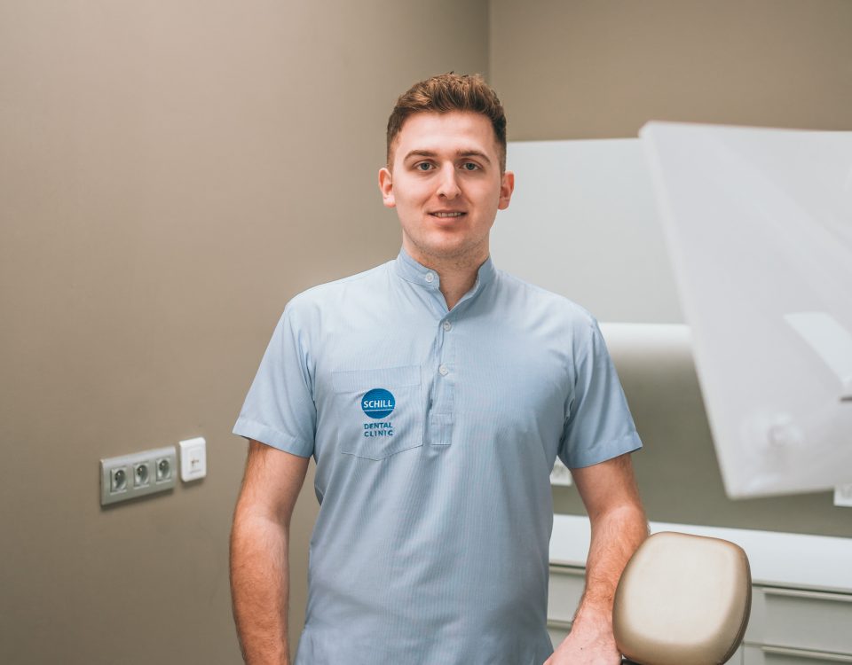 MDDr. Roman Krajčí, lékař stomatolog, posila týmu Schill Dental clinic Praha